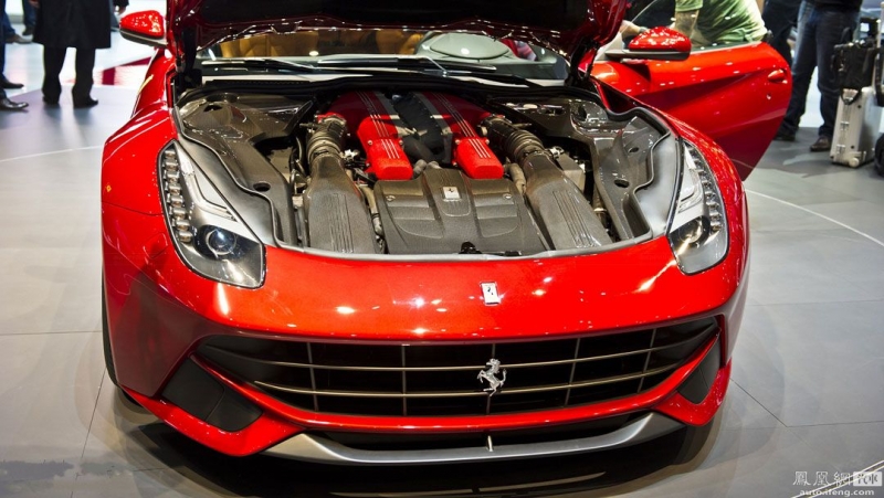  F12 Berlinetta06.jpg