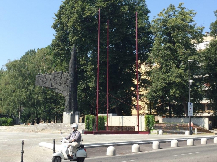 42 ͹㳡 Trg republike Square.JPG